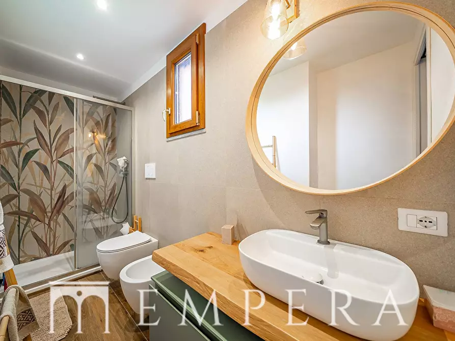 Immagine 11 di Villa in vendita  in Via Ugo Fontanatetta a Civitavecchia