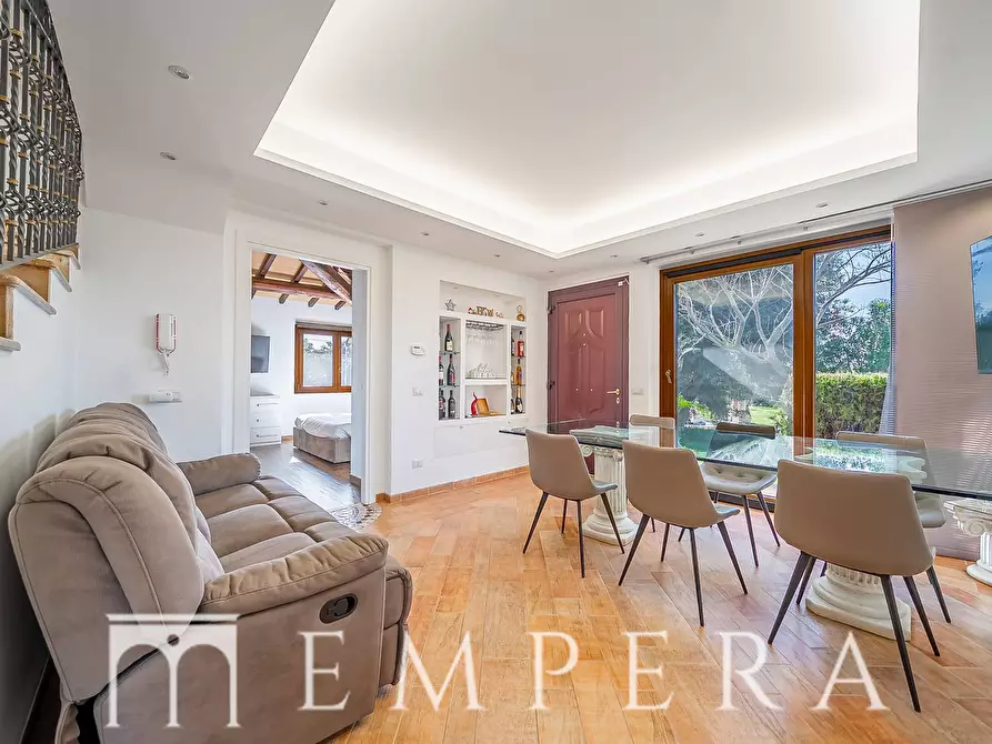 Immagine 14 di Villa in vendita  in Via Ugo Fontanatetta a Civitavecchia