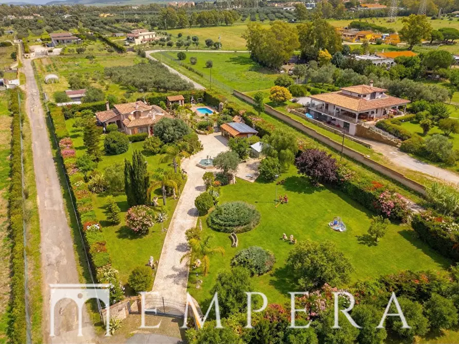 Immagine 34 di Villa in vendita  in Via Ugo Fontanatetta a Civitavecchia