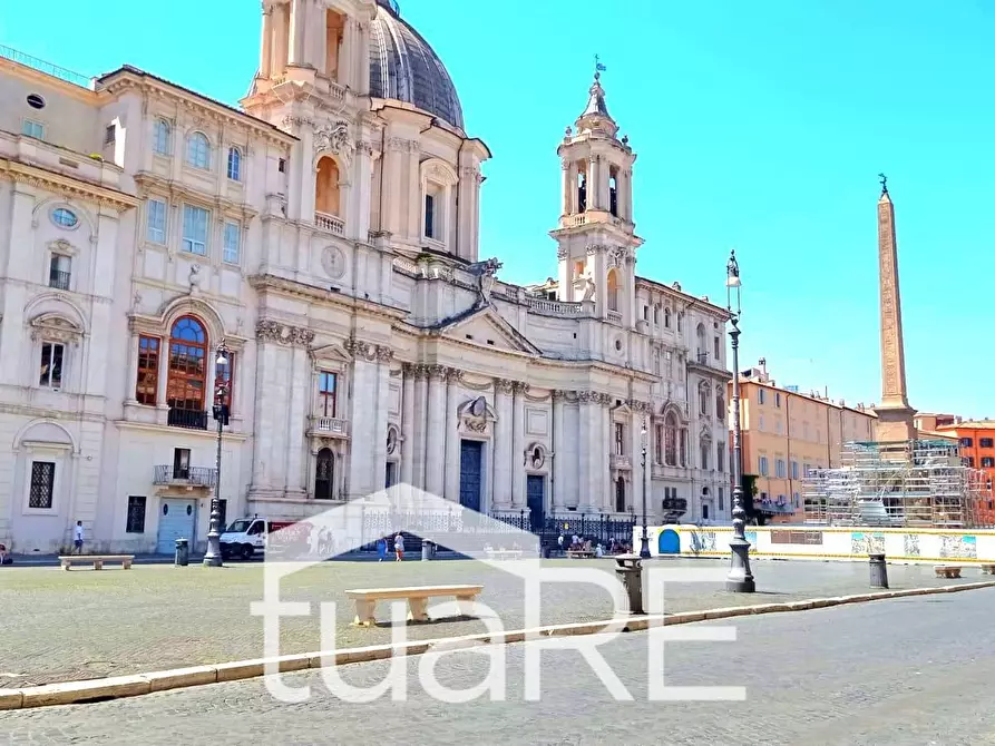 Immagine 3 di Appartamento in vendita  in Vicolo Della Campanella a Roma