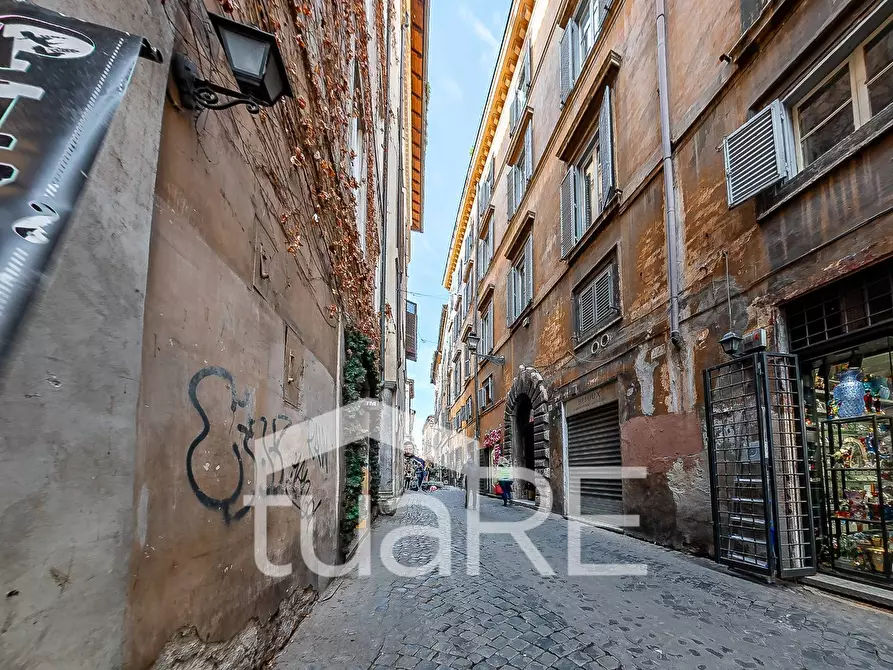 Immagine 15 di Appartamento in vendita  in Vicolo Della Campanella a Roma