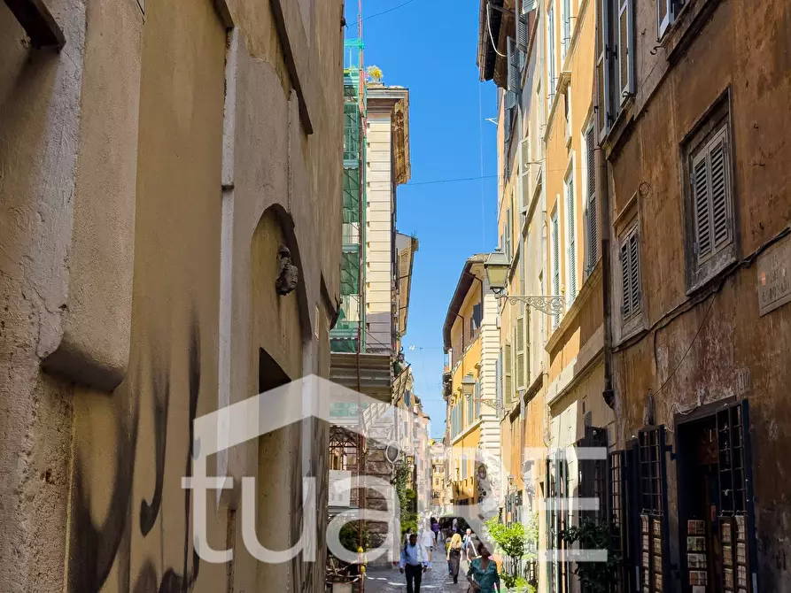 Immagine 17 di Appartamento in vendita  in Vicolo Della Campanella a Roma