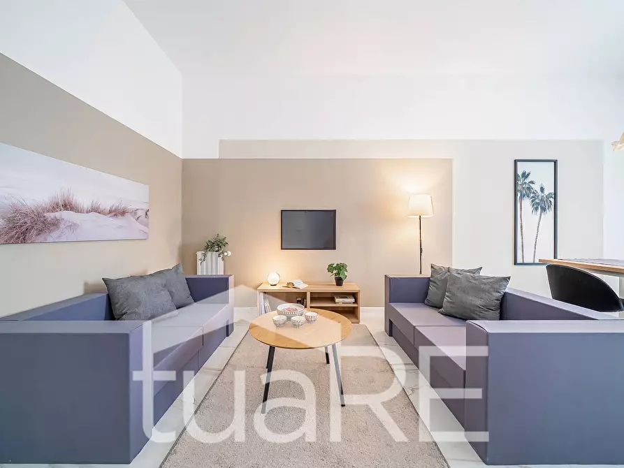 Immagine 3 di Appartamento in vendita  in Via Vicenza 12 a Roma