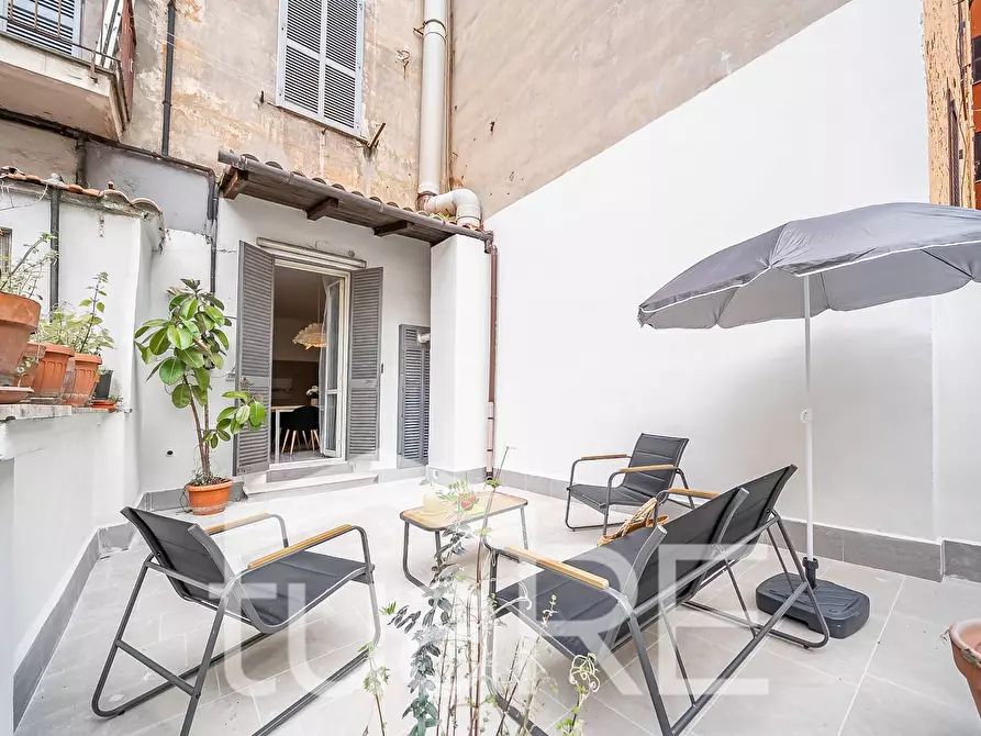 Immagine 30 di Appartamento in vendita  in Via Vicenza 12 a Roma