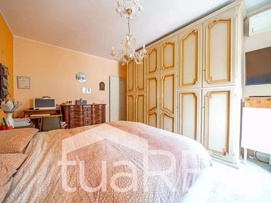 Immagine 14 di Appartamento in vendita  in Via Federico Rosazza a Roma