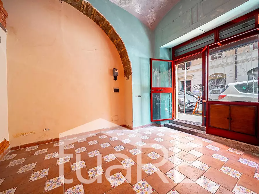 Immagine 5 di Negozio in vendita  in Via Tiburtina a Roma
