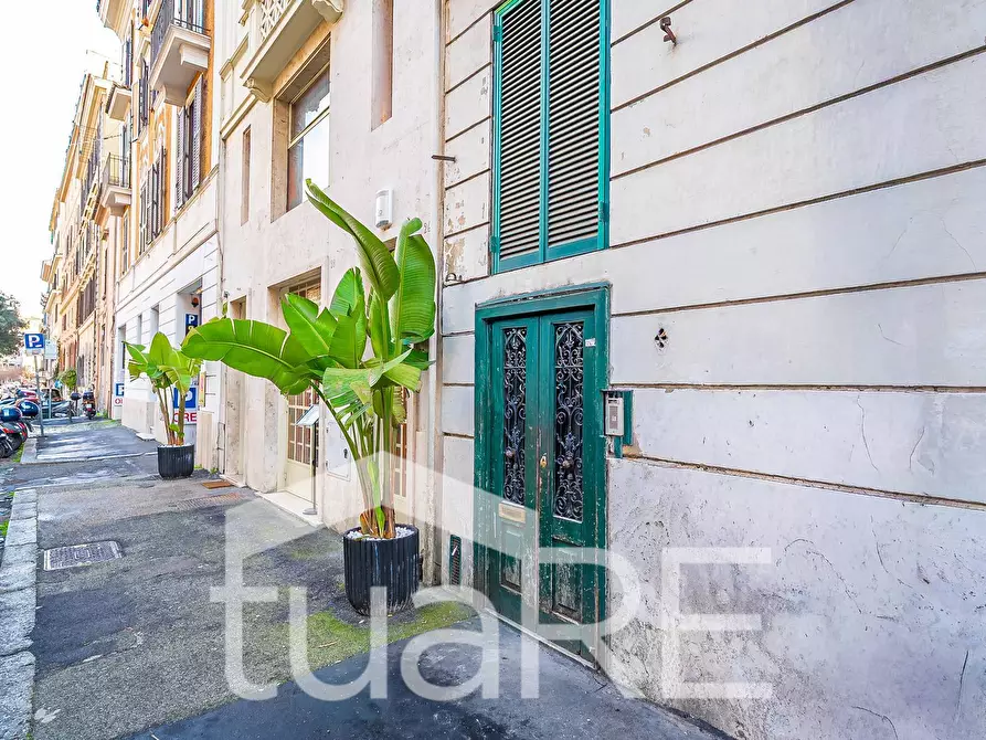 Immagine 9 di Appartamento in vendita  in Borgo Angelico a Roma