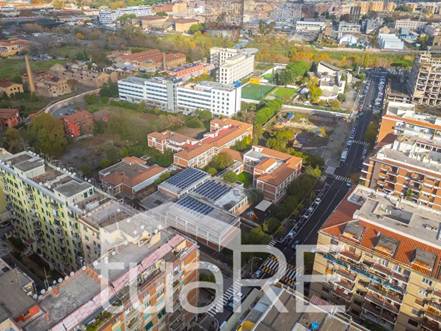 Immagine 13 di Appartamento in vendita  in Via Pietro Blaserna a Roma