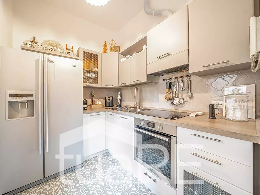 Immagine 4 di Appartamento in vendita  in Via Vittorio Ascoli a Roma