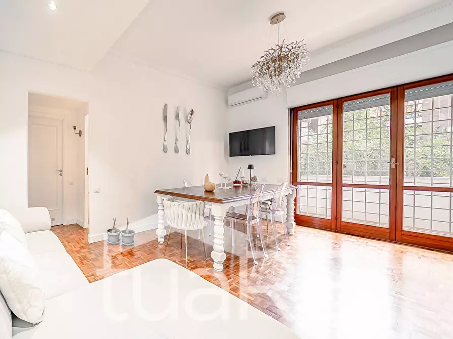 Immagine 11 di Appartamento in vendita  in Via Vittorio Ascoli a Roma