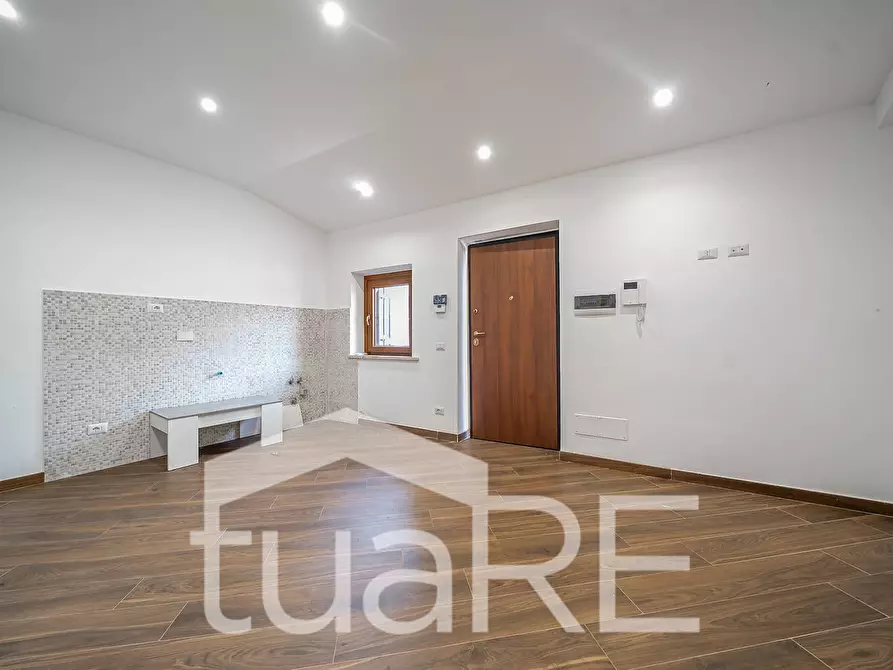 Immagine 38 di Villa in vendita  in Via Della Magliana a Roma