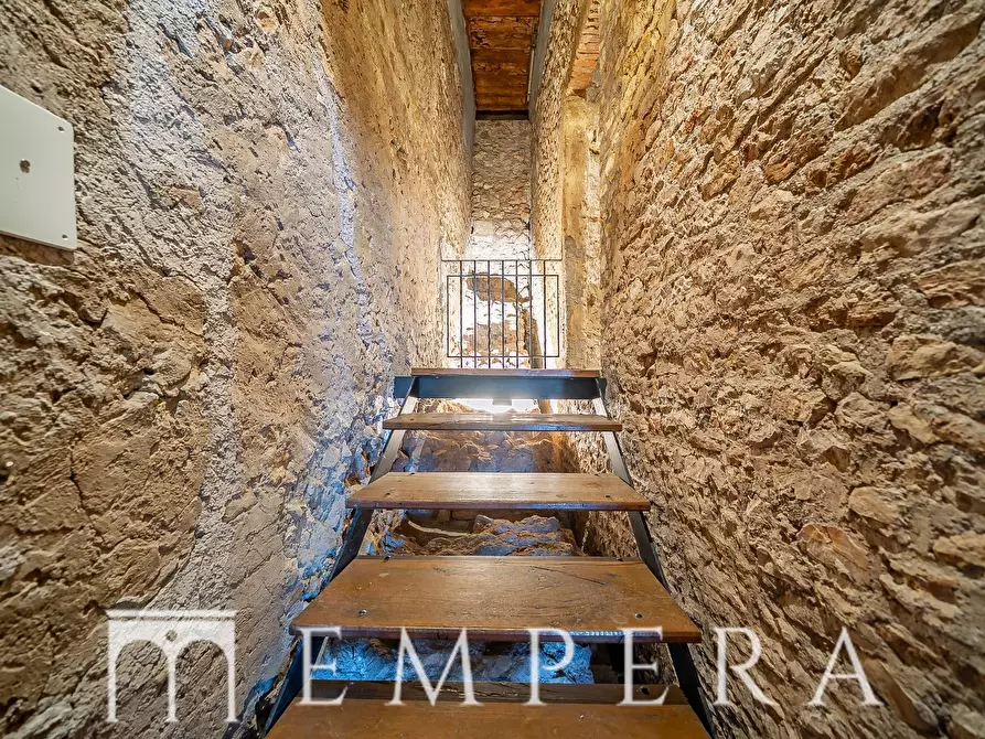 Immagine 7 di Palazzo in vendita  in VIA SANTA LUCIA a Casape