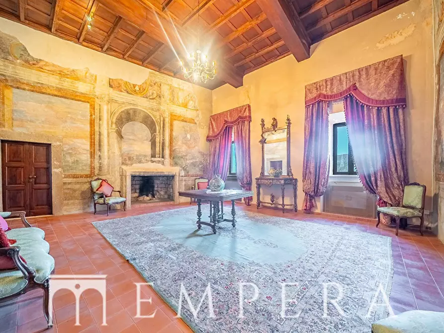 Immagine 10 di Palazzo in vendita  in VIA SANTA LUCIA a Casape