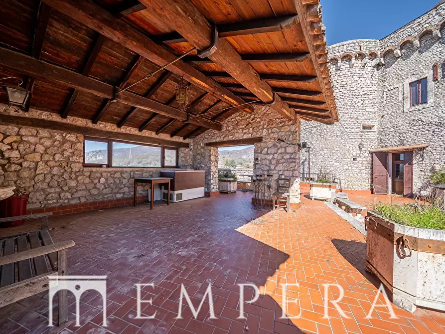 Immagine 18 di Palazzo in vendita  in VIA SANTA LUCIA a Casape