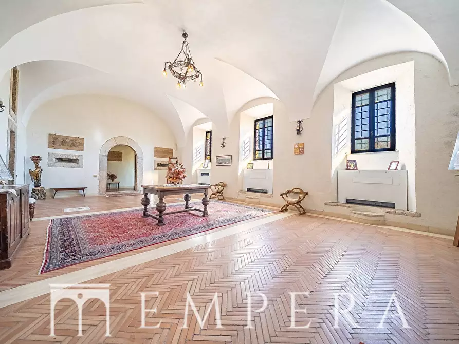 Immagine 26 di Palazzo in vendita  in VIA SANTA LUCIA a Casape