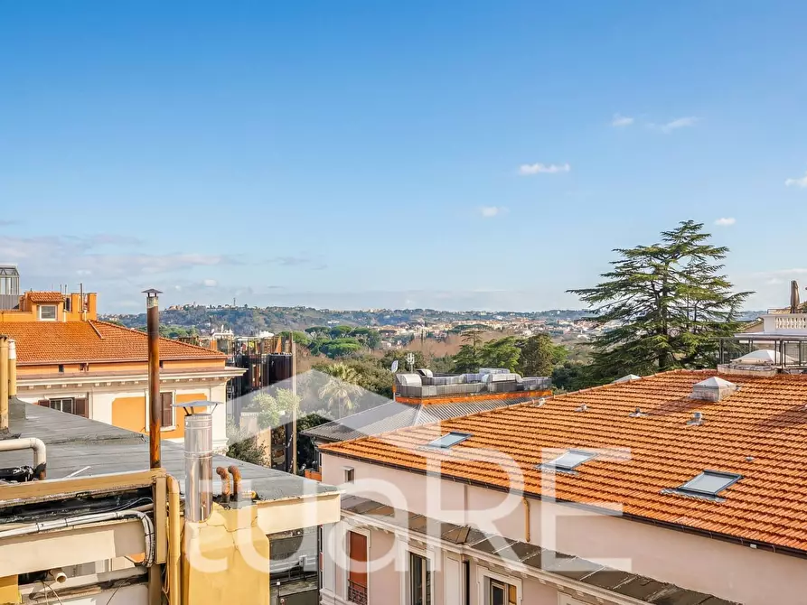 Immagine 7 di Attico in vendita  in Via Po a Roma