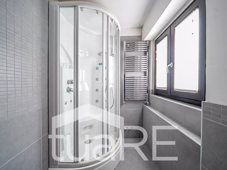 Immagine 8 di Attico in vendita  in Via Po a Roma