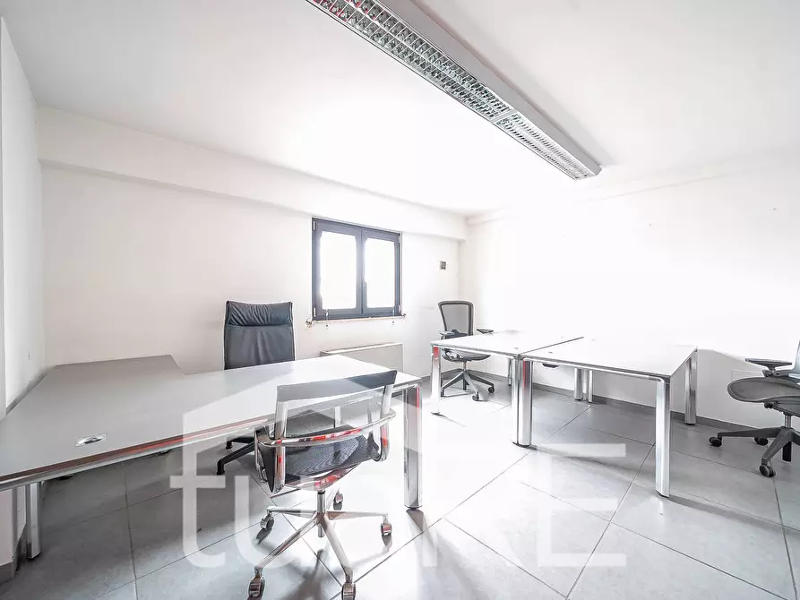 Immagine 10 di Attico in vendita  in Via Po a Roma