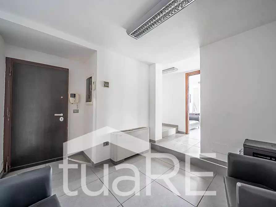 Immagine 21 di Attico in vendita  in Via Po a Roma