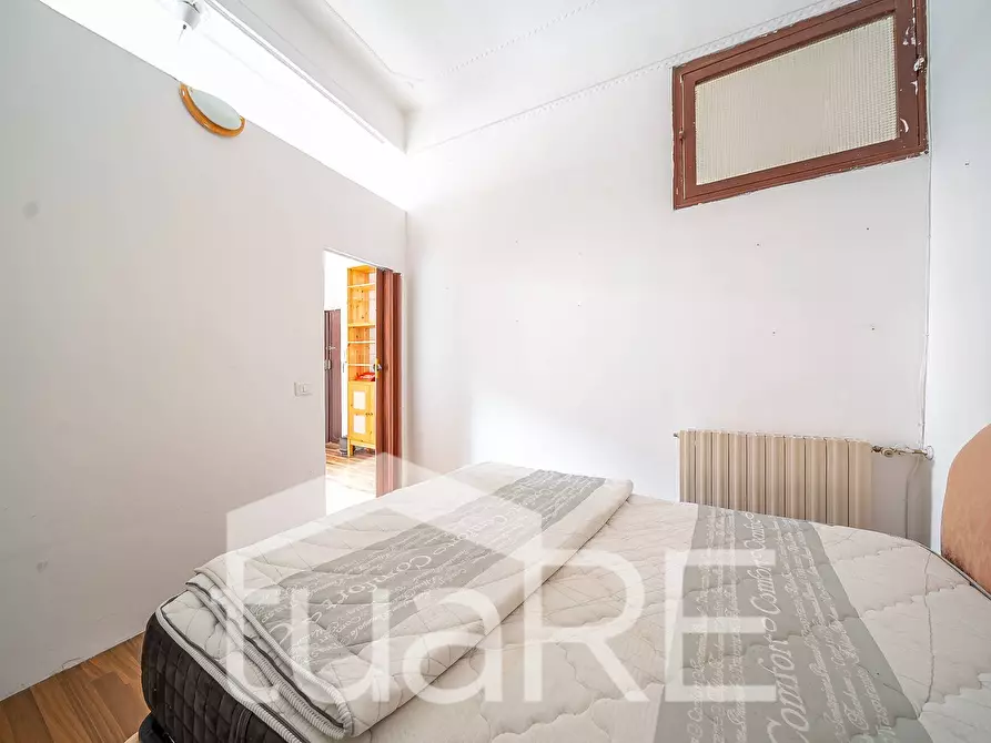 Immagine 8 di Appartamento in vendita  in Piazza Di San Giovanni Della Malva a Roma