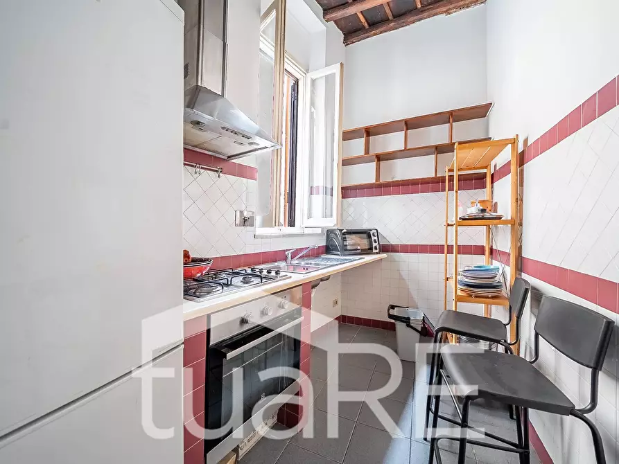 Immagine 11 di Appartamento in vendita  in Piazza Di San Giovanni Della Malva a Roma