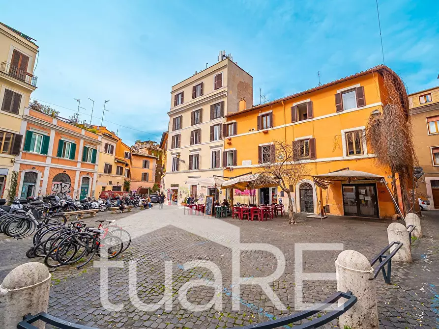 Immagine 20 di Appartamento in vendita  in Piazza Di San Giovanni Della Malva a Roma