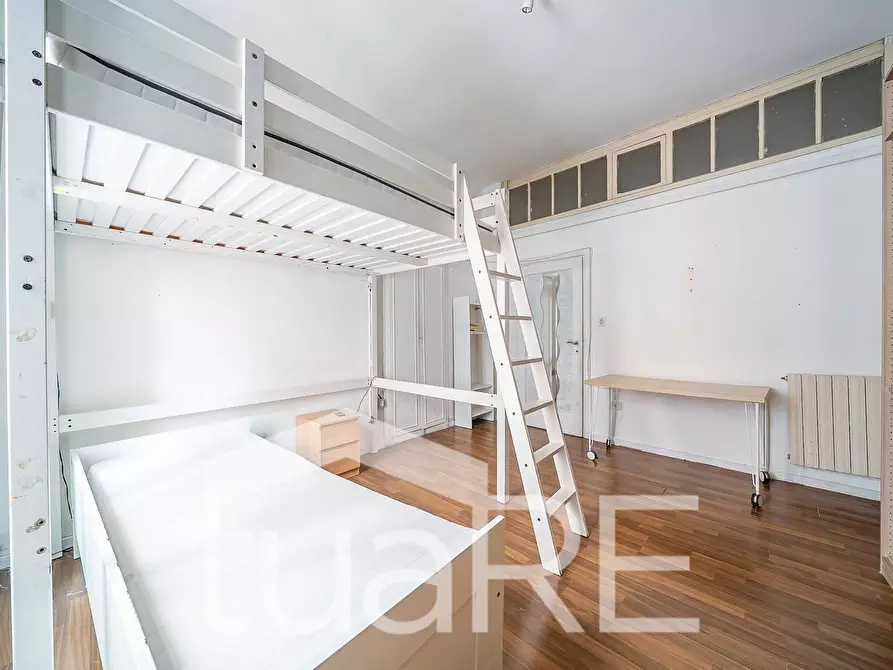 Immagine 21 di Appartamento in vendita  in Piazza Di San Giovanni Della Malva a Roma