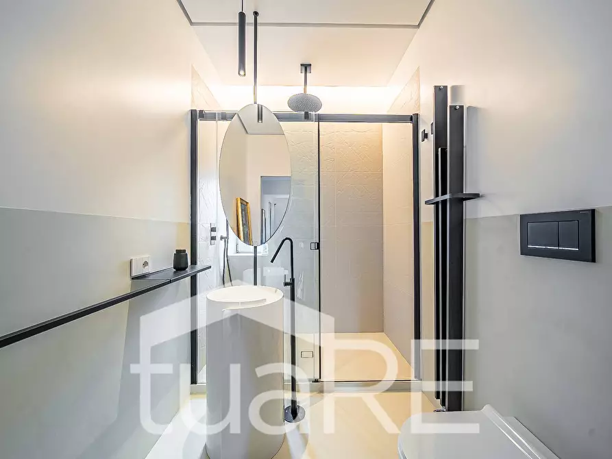 Immagine 18 di Appartamento in vendita  in Via Venti Settembre a Roma