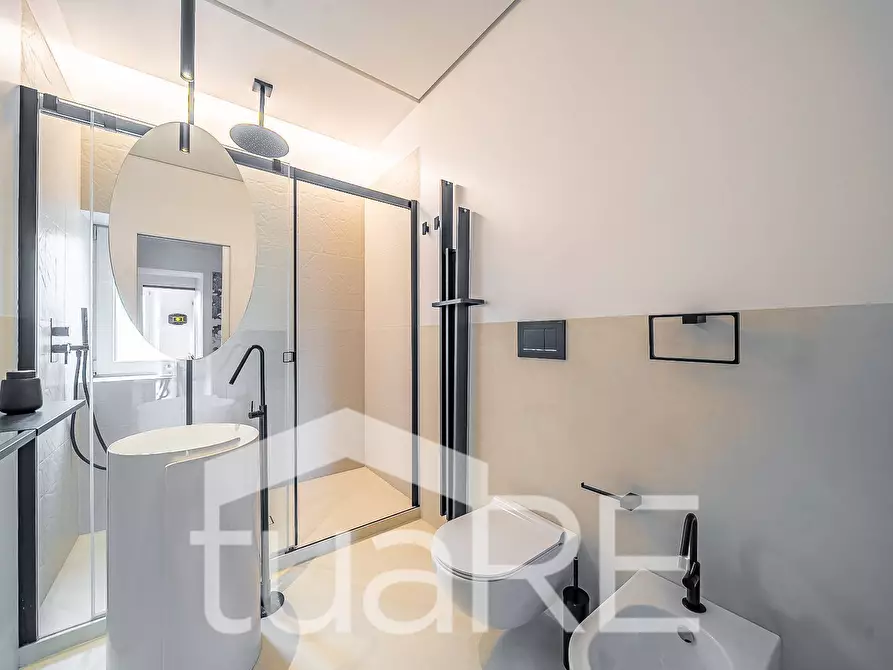 Immagine 19 di Appartamento in vendita  in Via Venti Settembre a Roma