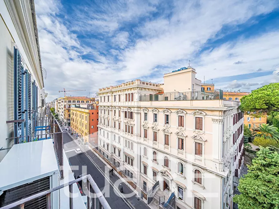 Immagine 35 di Appartamento in vendita  in Via Venti Settembre a Roma