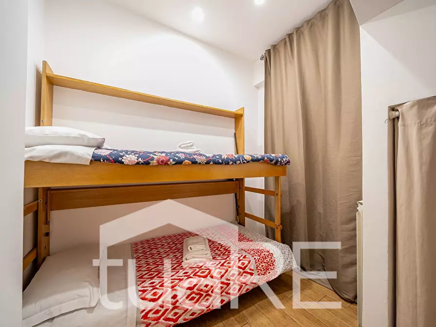 Immagine 3 di Appartamento in vendita  in Via Di Sant'evaristo a Roma