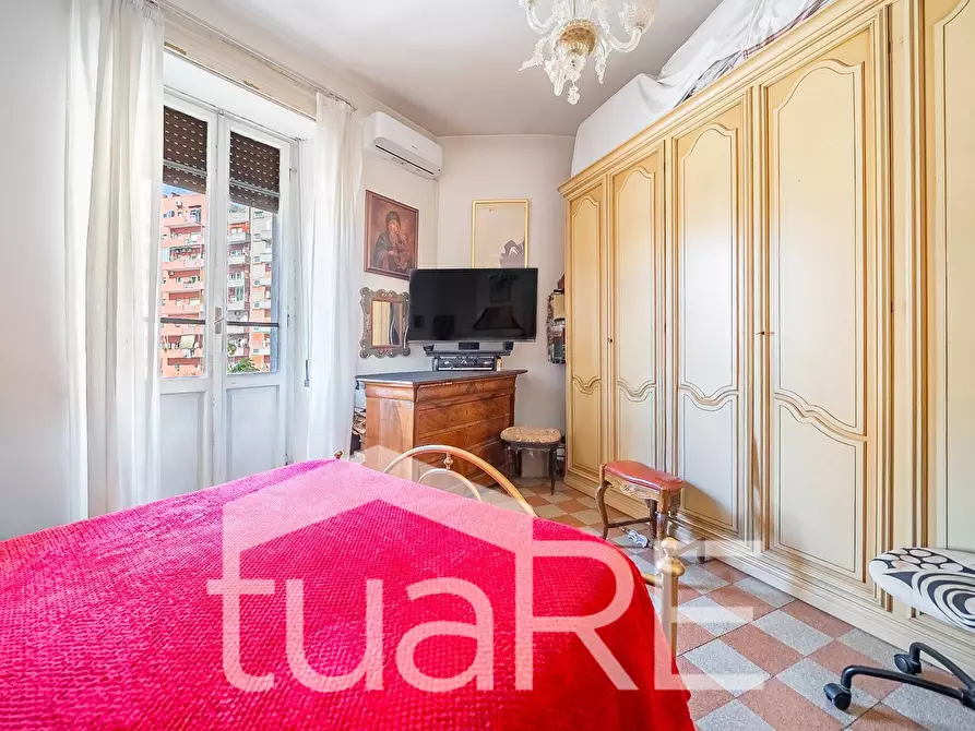 Immagine 4 di Appartamento in vendita  in Via Ettore Rolli a Roma