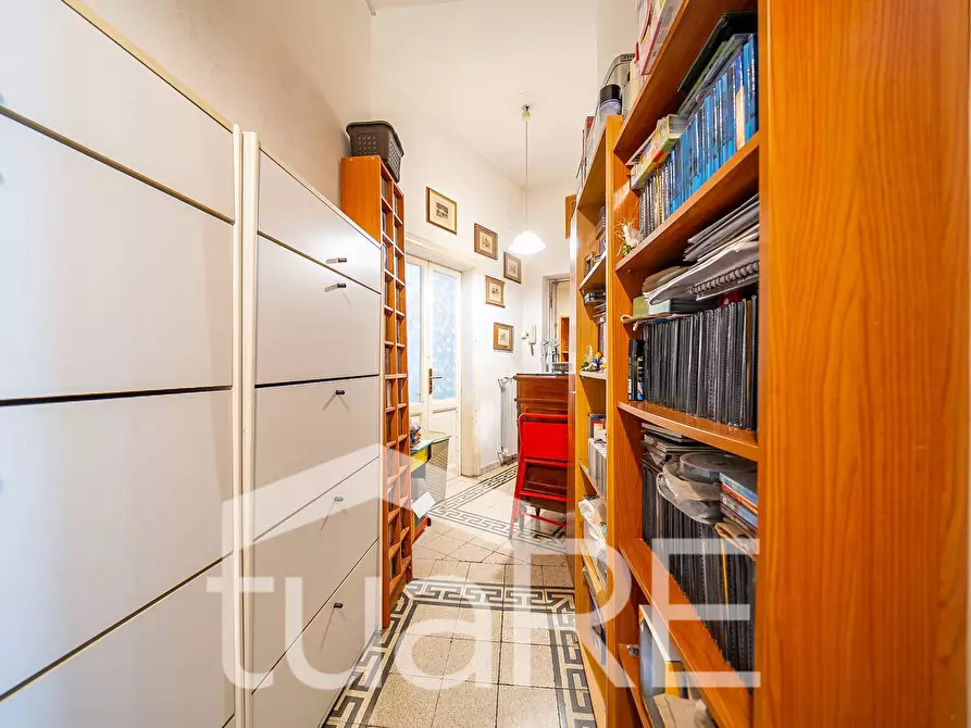 Immagine 12 di Appartamento in vendita  in Via Ettore Rolli a Roma