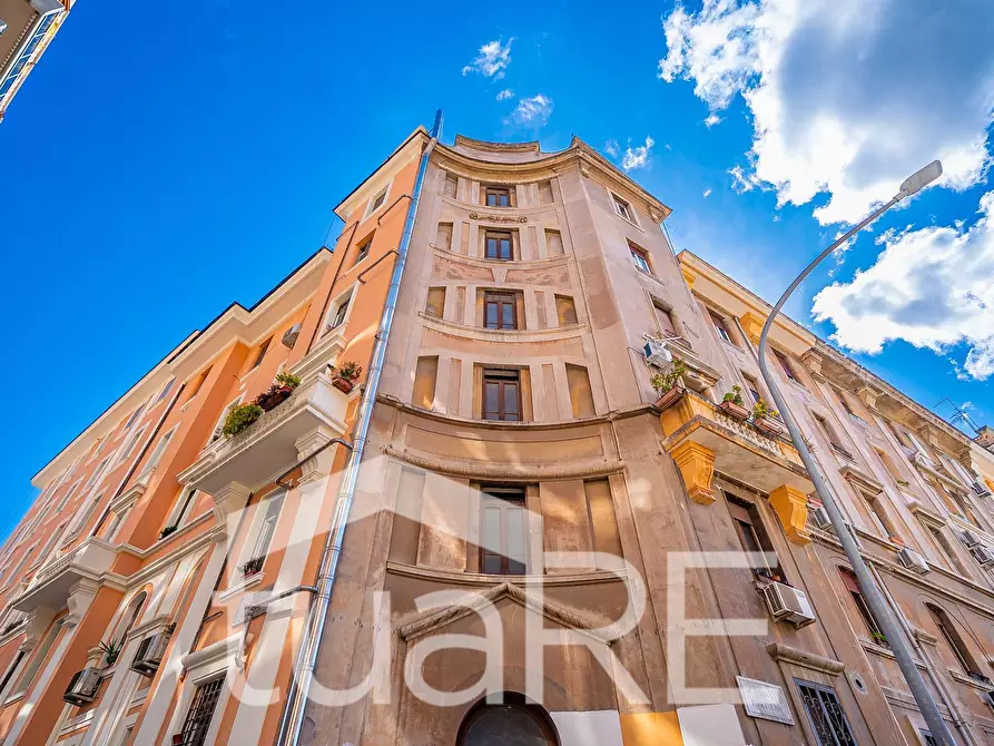Immagine 14 di Appartamento in vendita  in Via Ettore Rolli a Roma
