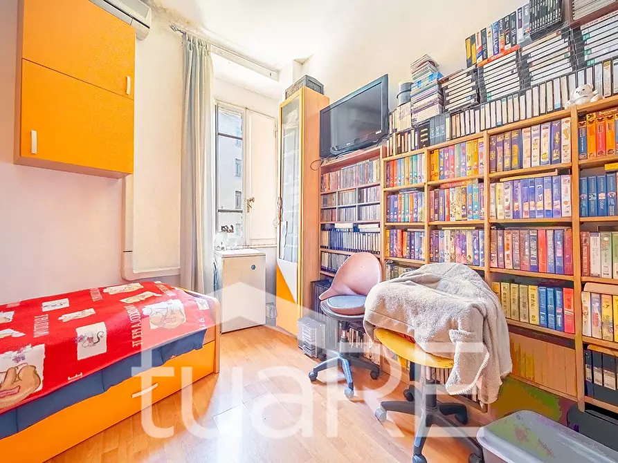 Immagine 15 di Appartamento in vendita  in Via Ettore Rolli a Roma