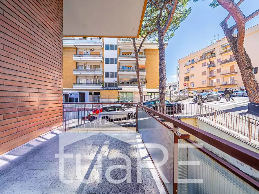 Immagine 2 di Appartamento in vendita  in Via Gregorio Xiii a Roma