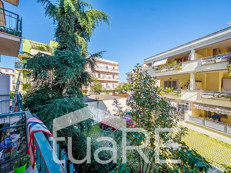 Immagine 14 di Appartamento in vendita  in Via Del Forte Boccea a Roma