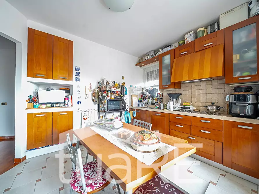 Immagine 8 di Attico in vendita  in Via Prospero Santacroce a Roma