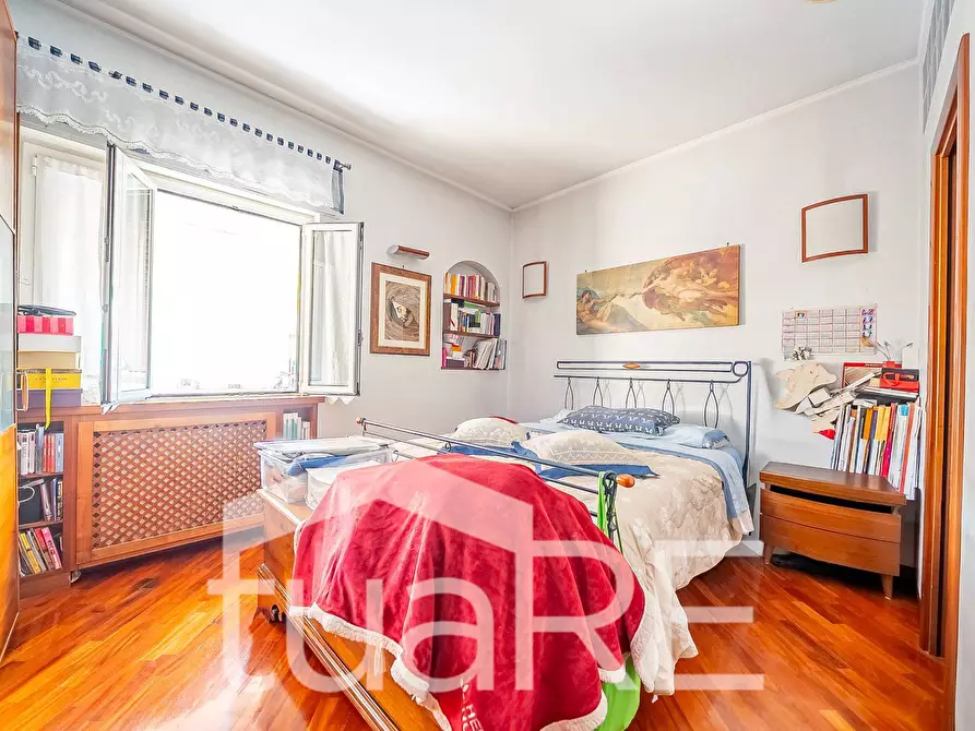 Immagine 10 di Attico in vendita  in Via Prospero Santacroce a Roma