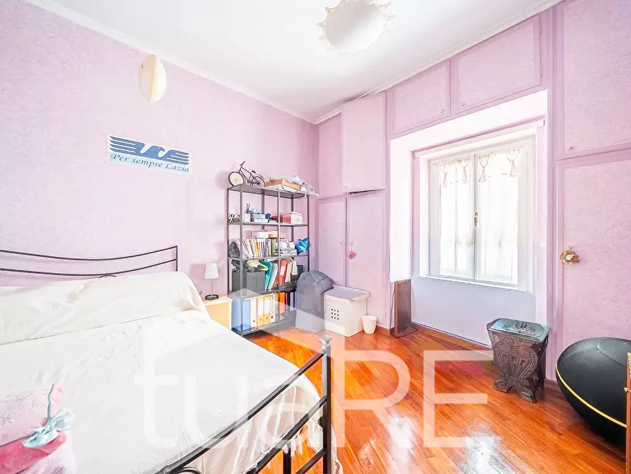 Immagine 14 di Attico in vendita  in Via Prospero Santacroce a Roma