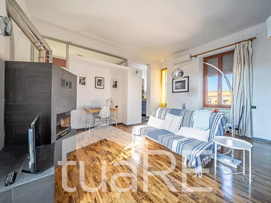 Immagine 6 di Attico in vendita  in Via Ettore Rolli a Roma