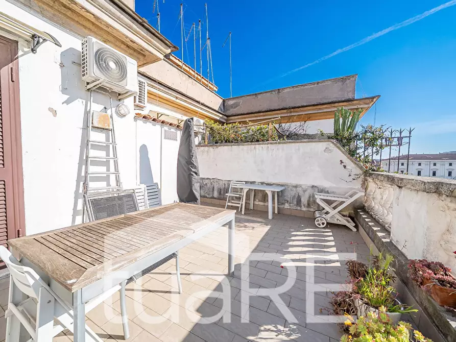 Immagine 18 di Attico in vendita  in Via Ettore Rolli a Roma