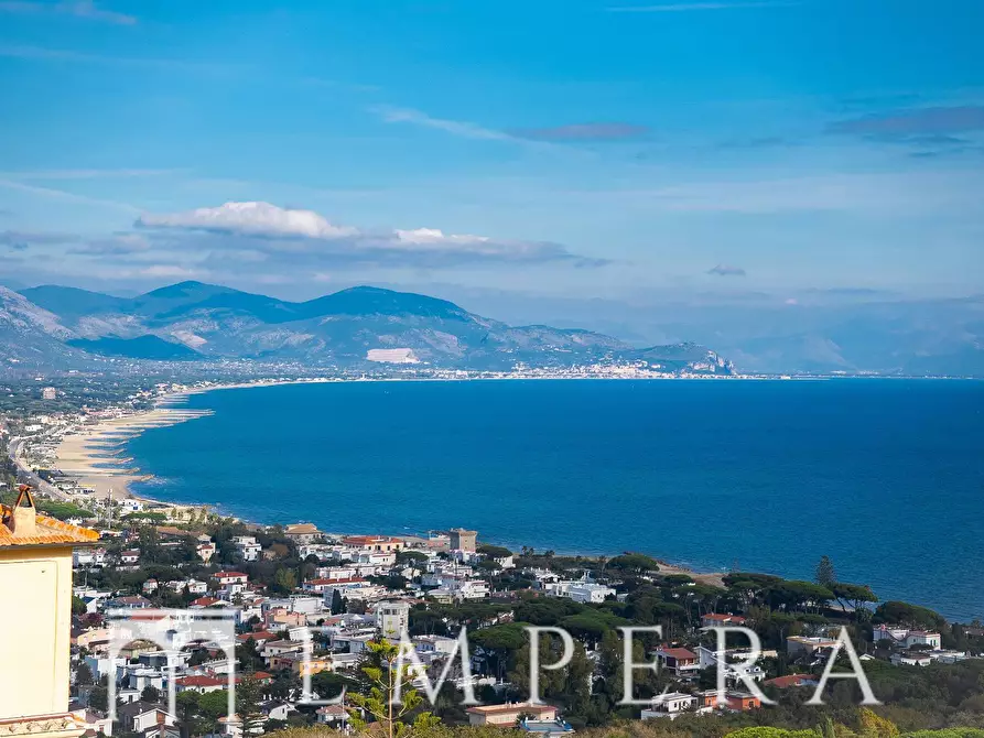 Immagine 4 di Attico in vendita  in via xx settembre a San Felice Circeo