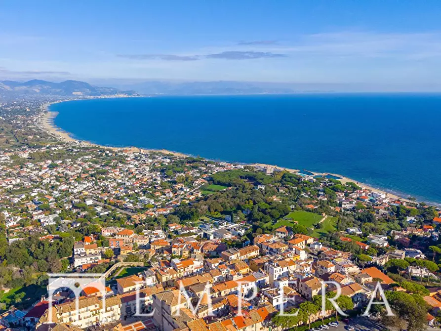 Immagine 24 di Attico in vendita  in via xx settembre a San Felice Circeo