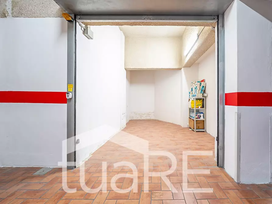 Immagine 11 di Box auto in vendita  in Via Antonio Garbasso a Roma