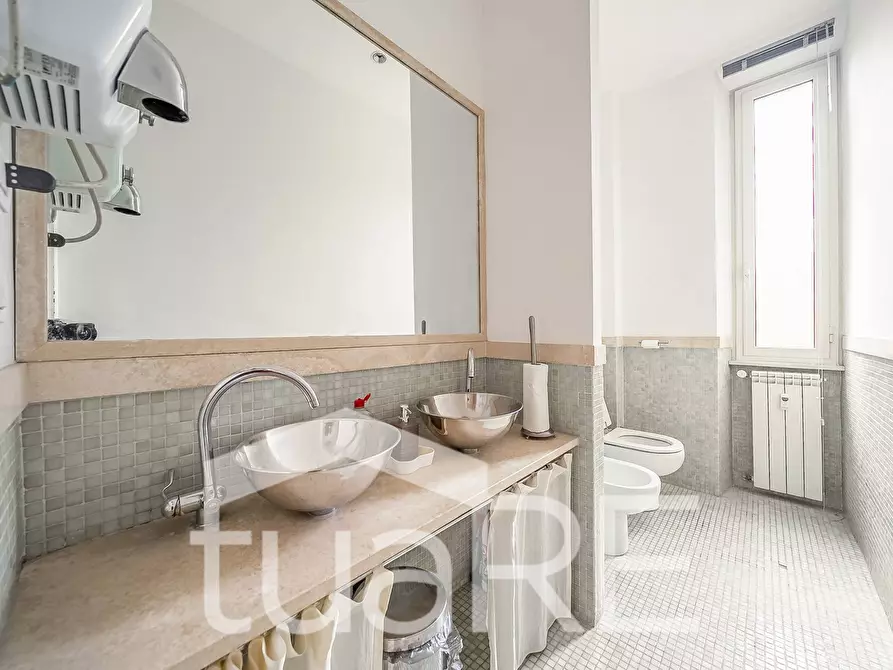 Immagine 10 di Appartamento in vendita  in Piazza Bologna a Roma