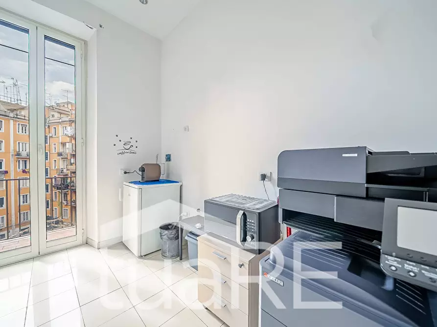 Immagine 18 di Appartamento in vendita  in Piazza Bologna a Roma