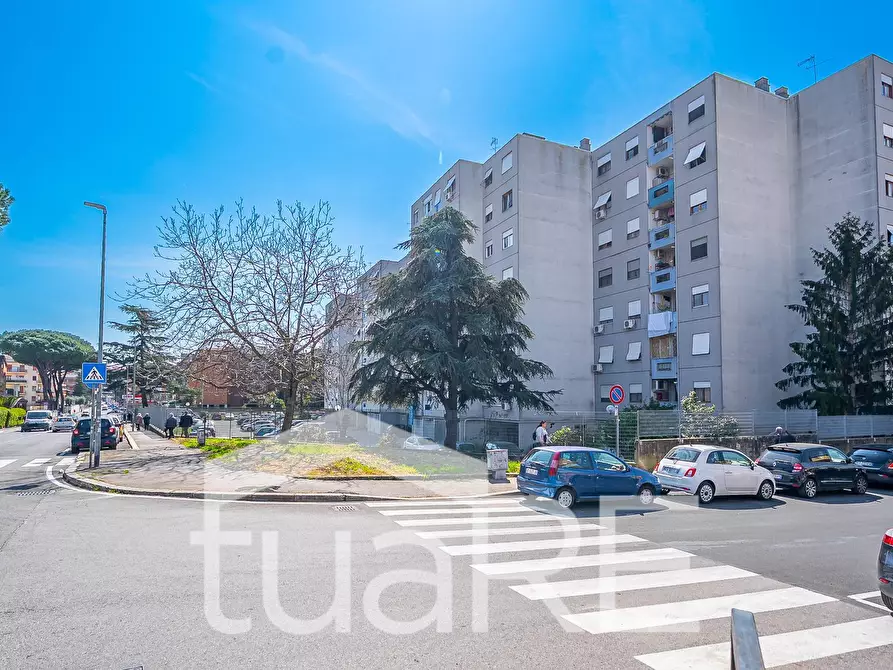 Immagine 13 di Box auto in vendita  in Via Di Casal Dei Pazzi a Roma