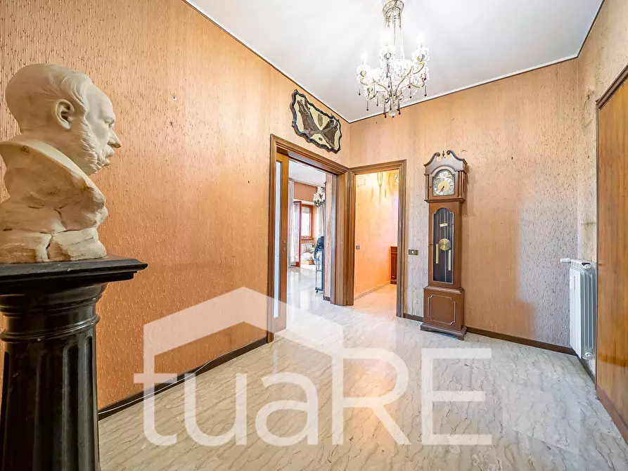 Immagine 14 di Appartamento in vendita  in Via Cassia a Roma