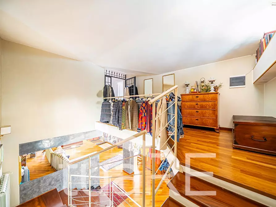 Immagine 19 di Villa in vendita  in Via Tiberina a Roma